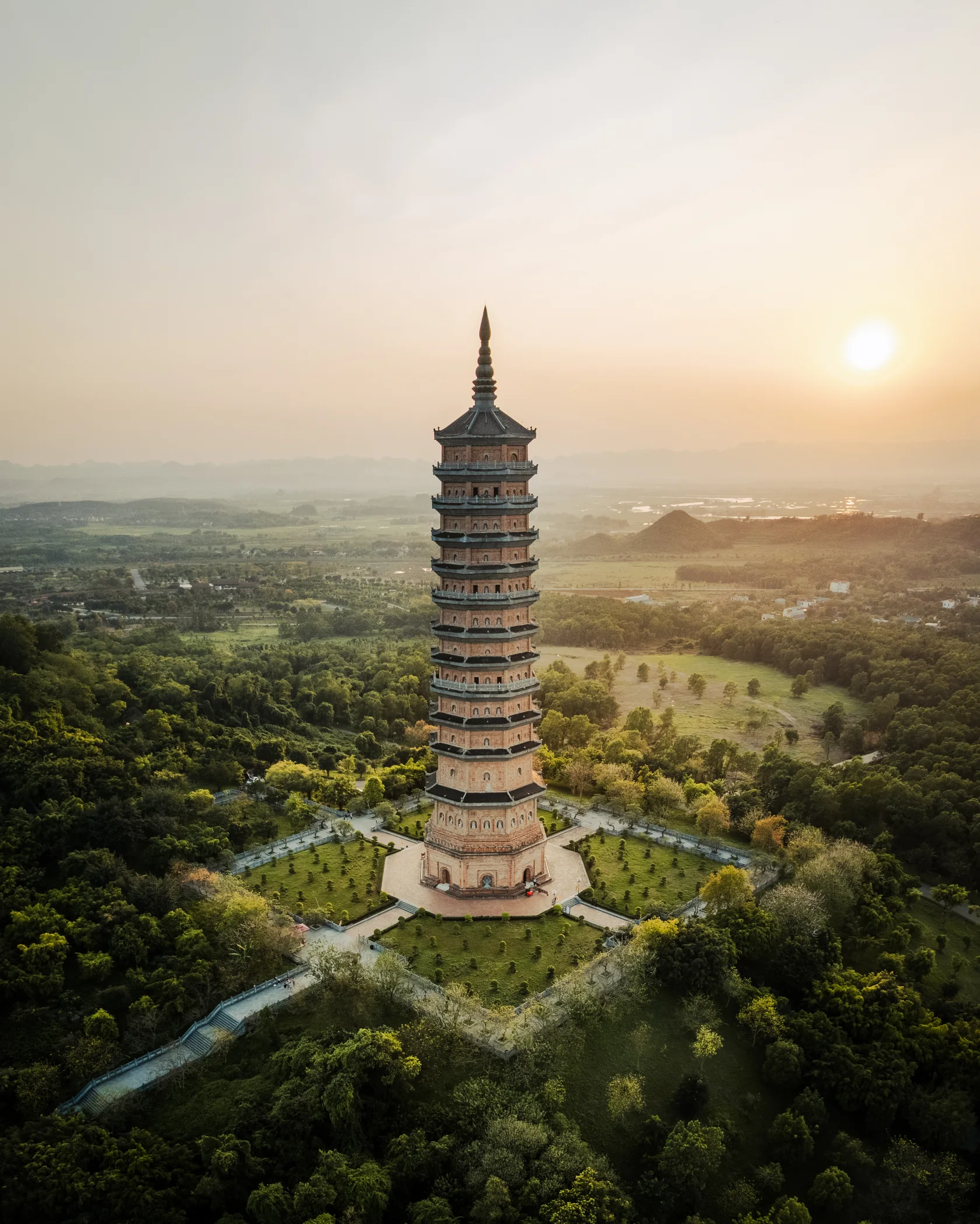 Vietnam #14, Vietnam